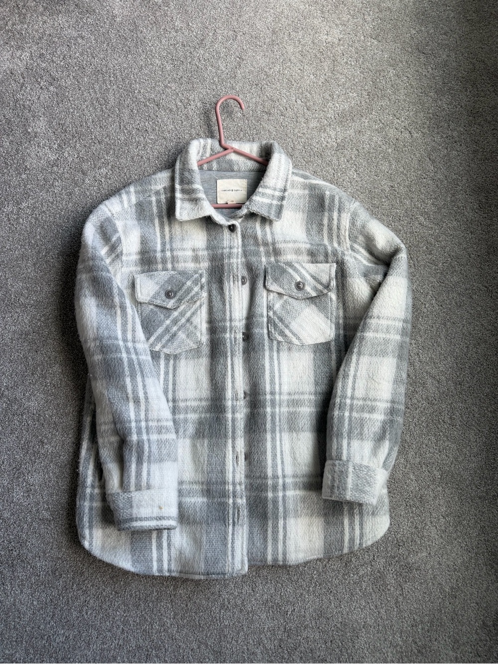 Women’s Grey Plaid Fleece Shacket - Lightweight Cozy Jacket